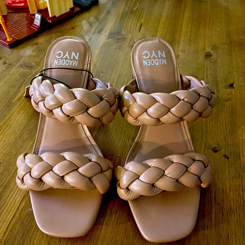 Blush braided heels size 10w